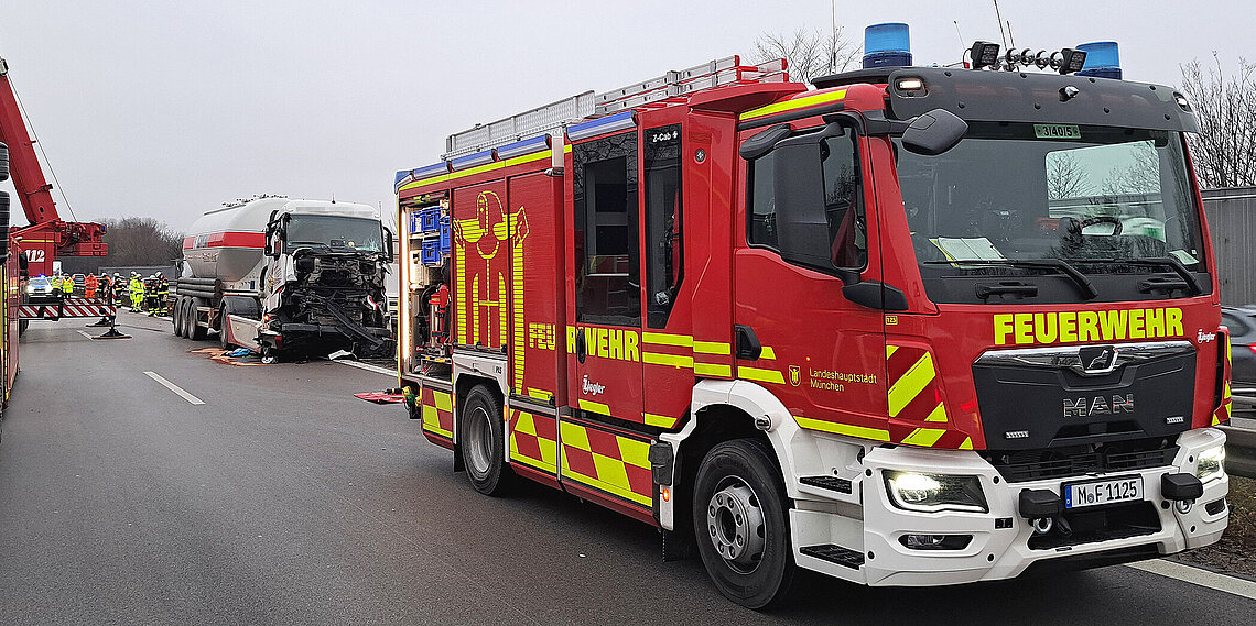 Das neue HLF im Einsatz bei einem Verkehrsunfall